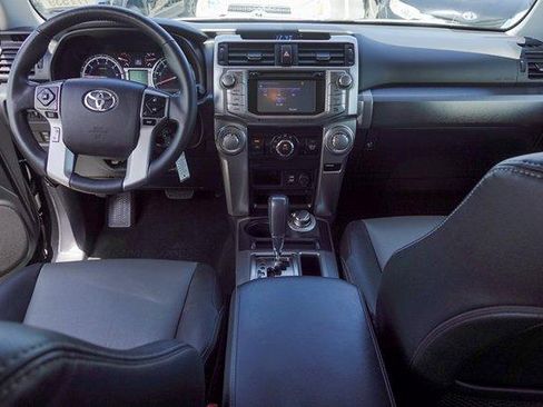 Used 2019 Toyota 4Runner SR5 Premium AWD/4WD image 31