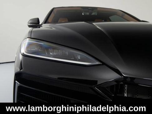 Used 2025 Lamborghini Urus S AWD/4WD image 41