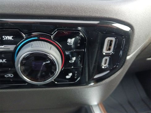 New 2026 Chevrolet Silverado 1500 High Country image 27