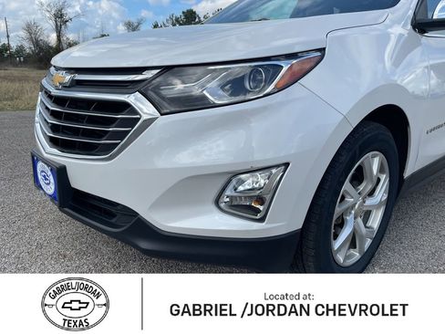 Used 2021 Chevrolet Equinox Premier image 9