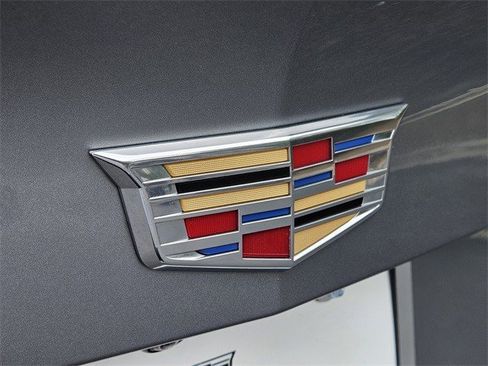 Certified 2024 Cadillac XT4 Premium Luxury image 19