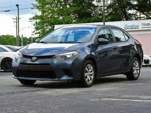 Used 2014 Toyota Corolla LE FWD image 8