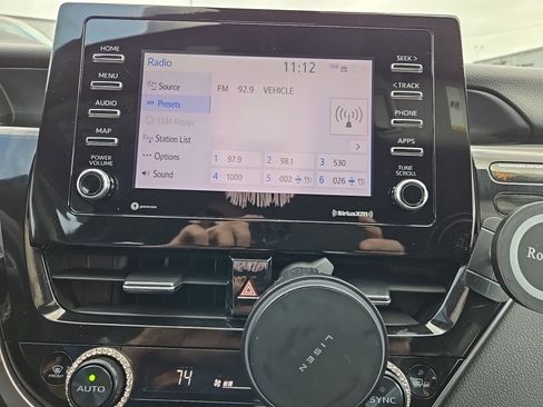 Used 2023 Toyota Camry SE w/ Convenience Package image 6