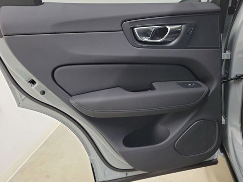 New 2026 Volvo XC60 B5 Ultra w/ Protection Package Premier image 15