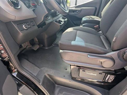Used 2025 Mercedes-Benz Sprinter 2500 image 14