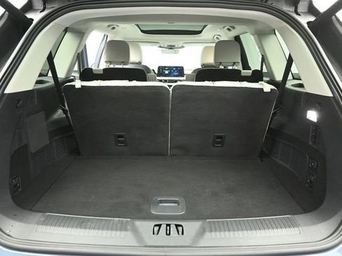 Used 2025 Lincoln Aviator AWD image 27