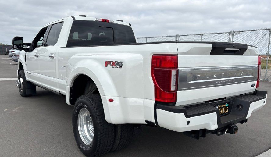 Used 2021 Ford F350 Platinum AWD/4WD image 6
