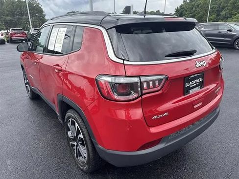 Used 2023 Jeep Compass Limited AWD/4WD image 4