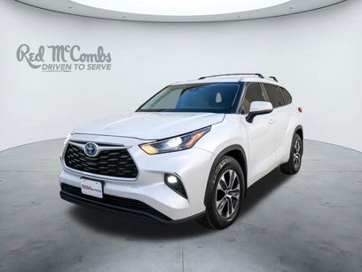 Certified 2023 Toyota Highlander Platinum