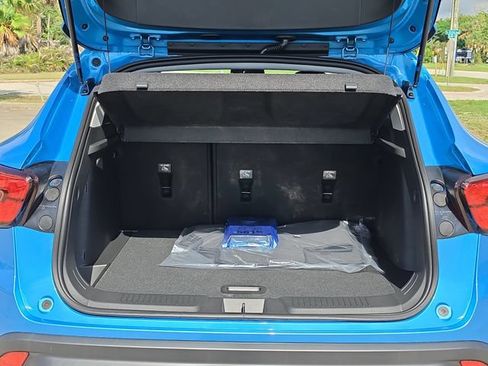 New 2026 Chevrolet Trax LT FWD image 7