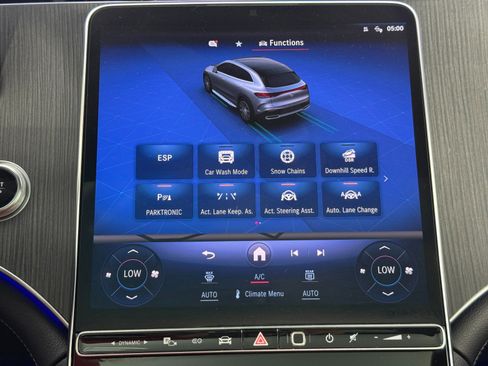 Used 2023 Mercedes-Benz EQE 500 4MATIC SUV image 27