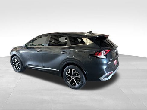 Certified 2023 Kia Sportage EX image 3