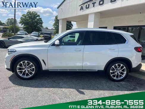 Used 2023 BMW X5 sDrive40i image 9