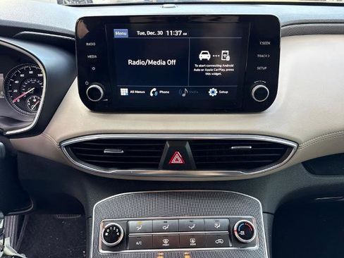 Used 2023 Hyundai Santa Fe SE image 23