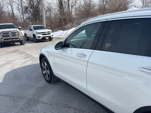 Used 2022 Mercedes-Benz GLC 300 4MATIC image 7