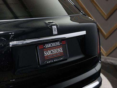 Used 2019 Rolls-Royce Cullinan image 42