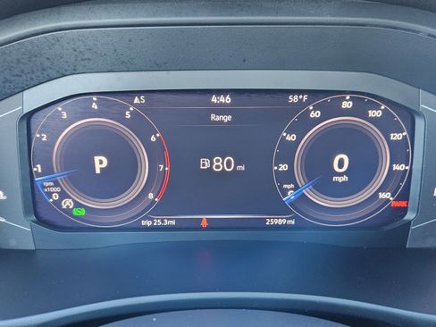 Used 2022 Volkswagen Atlas Cross Sport SE image 19