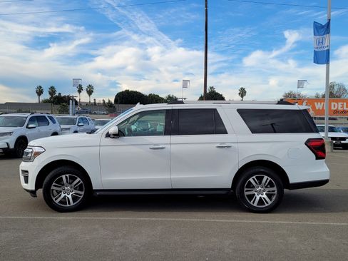 Used 2024 Ford Expedition Max Limited image 8