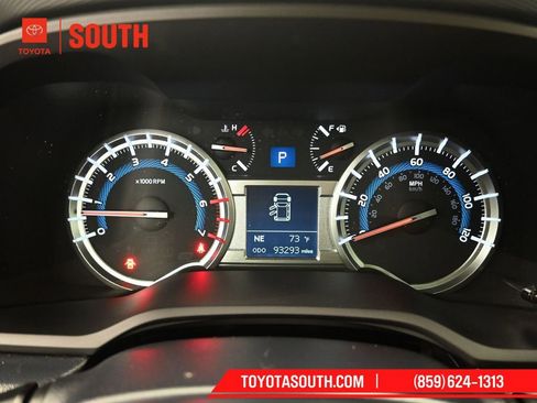 Used 2019 Toyota 4Runner TRD Off-Road Premium image 12