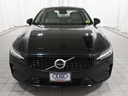 Used 2024 Volvo S60 B5 Core AWD/4WD image 15