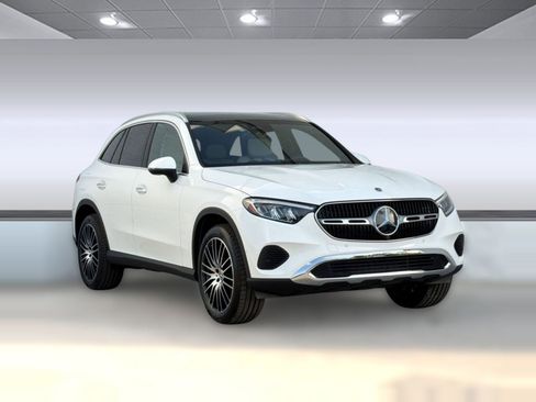 New 2026 Mercedes-Benz GLC 300 image 7
