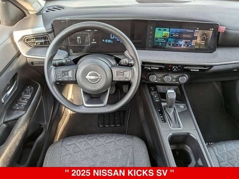 Certified 2025 Nissan Kicks SV AWD/4WD image 31