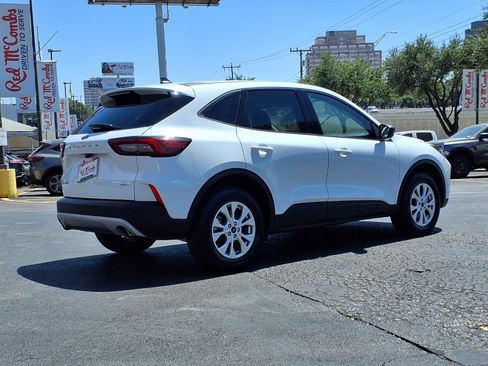 Certified 2025 Ford Escape Active AWD/4WD image 6