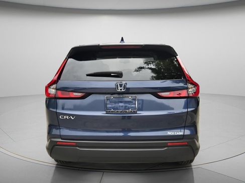 Certified 2025 Honda CR-V LX image 6