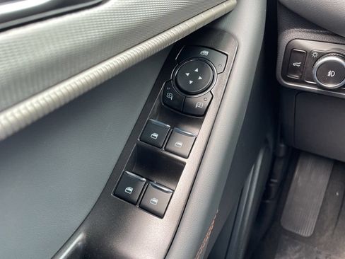 New 2026 Ford Explorer Active w/ Active Comfort Package AWD/4WD image 25