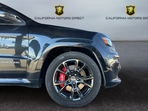 Used 2015 Jeep Grand Cherokee SRT AWD/4WD image 14