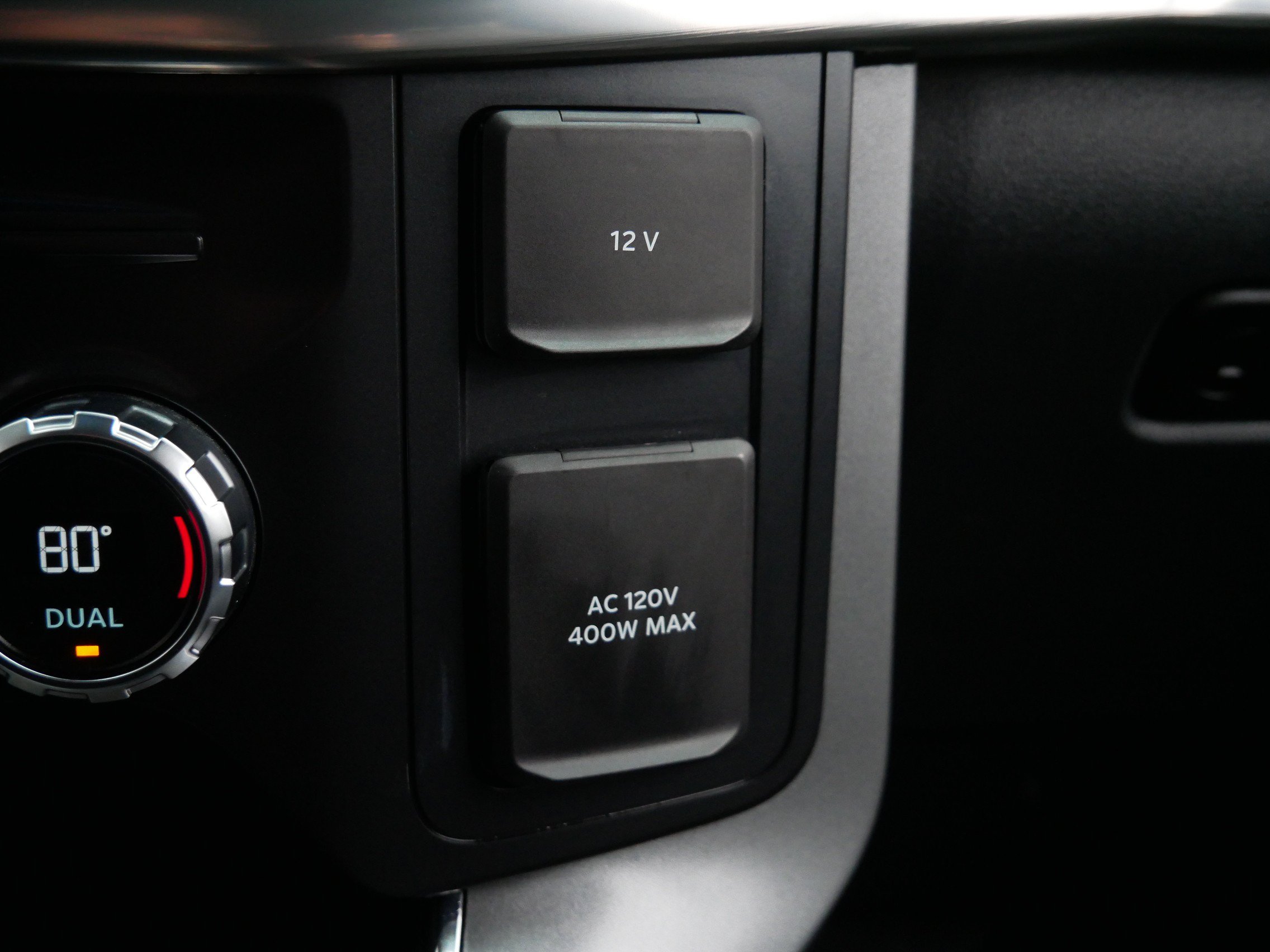 Used 2021 Ford F150 Lariat w/ Equipment Group 502A High AWD/4WD image 22