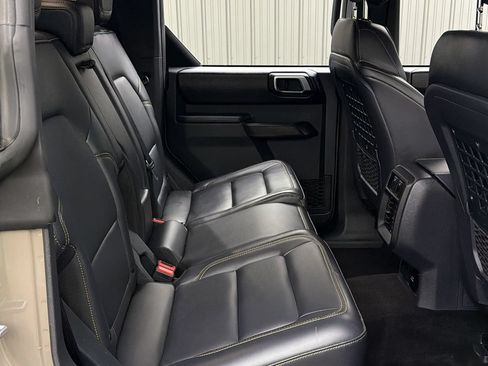 Used 2025 Ford Bronco Badlands AWD/4WD image 37