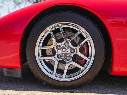 Used 1999 Chevrolet Corvette Coupe w/ Memory Pkg image 73