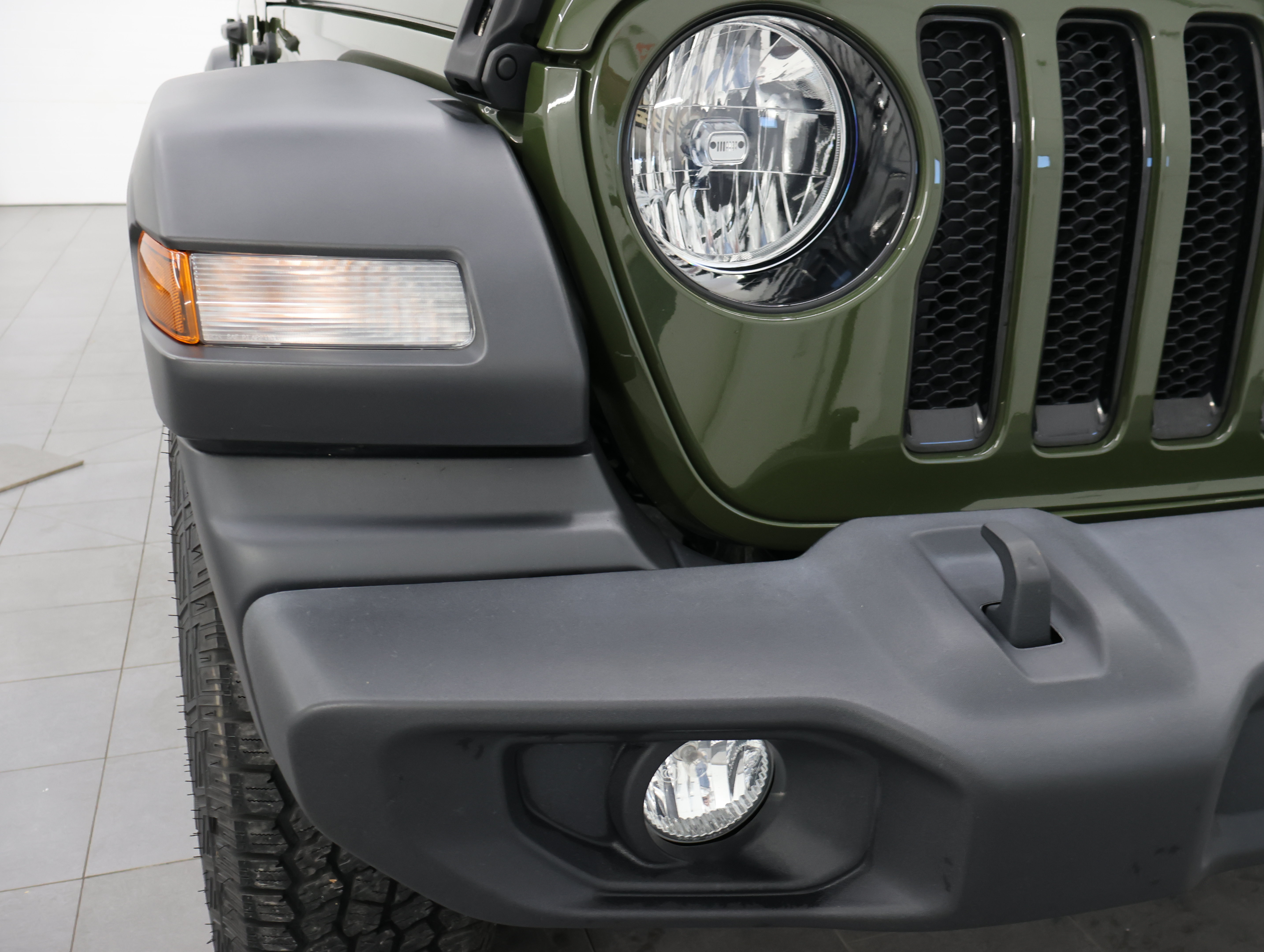 Used 2023 Jeep Wrangler Unlimited Sport AWD/4WD image 20