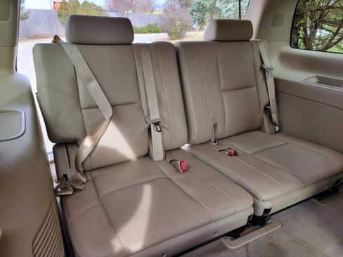 Used 2014 GMC Yukon Denali image 34