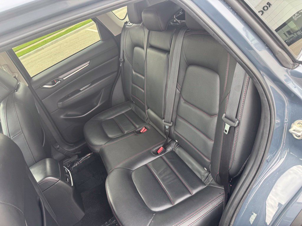 Used 2024 MAZDA CX-5 Carbon Edition AWD/4WD image 10