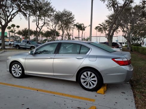 Used 2015 Honda Accord EX-L image 8