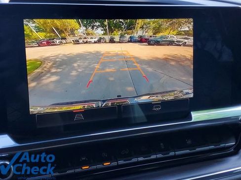 Used 2023 GMC Sierra 1500 SLT w/ SLT Premium Package AWD/4WD image 23