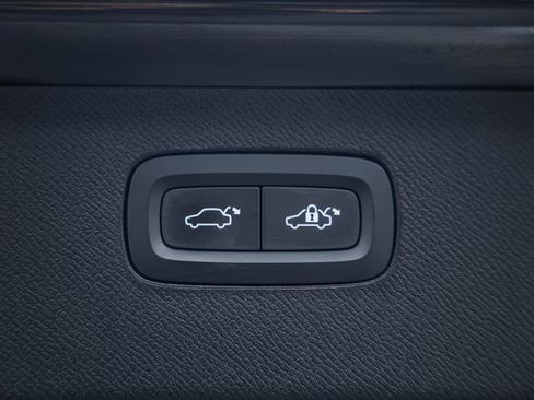 Certified 2023 Volvo XC90 B6 Plus w/ Protection Package Premier image 10