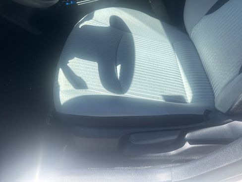 Used 2016 Toyota Prius Four image 17