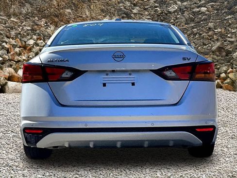 Used 2024 Nissan Altima 2.5 SV FWD image 4