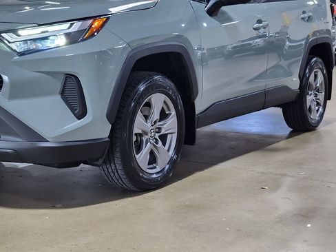Used 2023 Toyota RAV4 XLE w/ Convenience Package AWD/4WD image 17