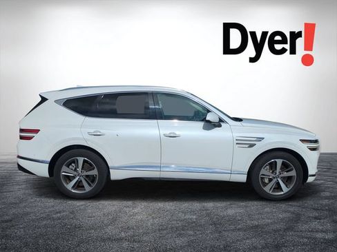 Used 2022 Genesis GV80 3.5T Advanced + AWD/4WD image 2