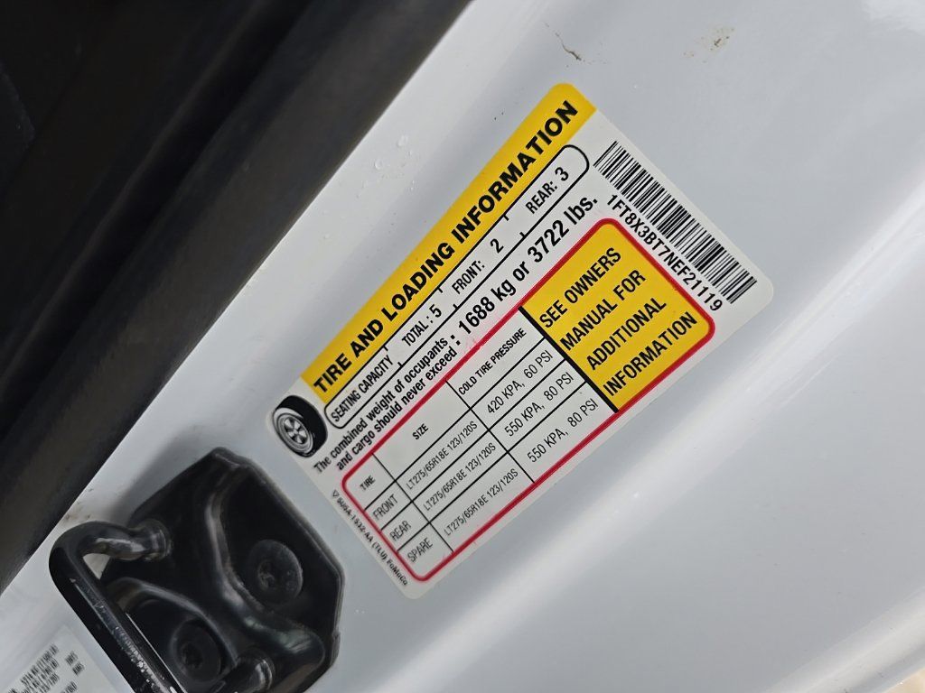 Used 2022 Ford F350 Lariat w/ Lariat Value Package AWD/4WD image 13