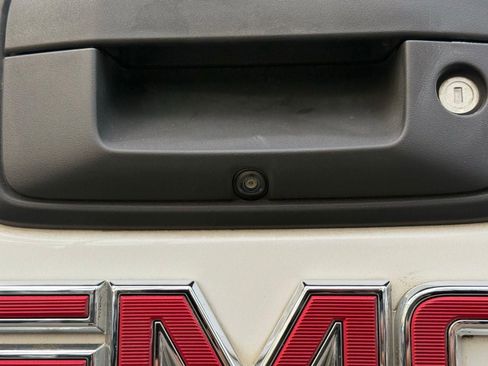 Used 2016 GMC Sierra 1500 Denali w/ Denali Ultimate Package image 10