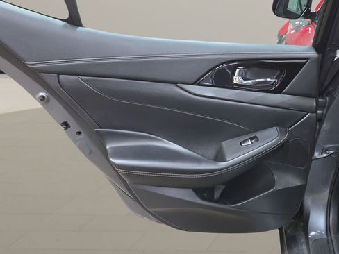 Used 2023 Nissan Maxima SL FWD image 19