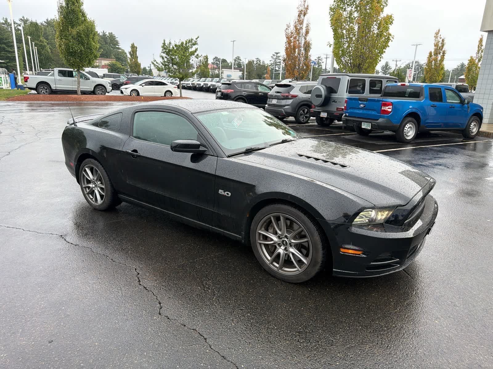 Used 2014 Ford Mustang GT Premium w/ Electronics Package RWD image 6