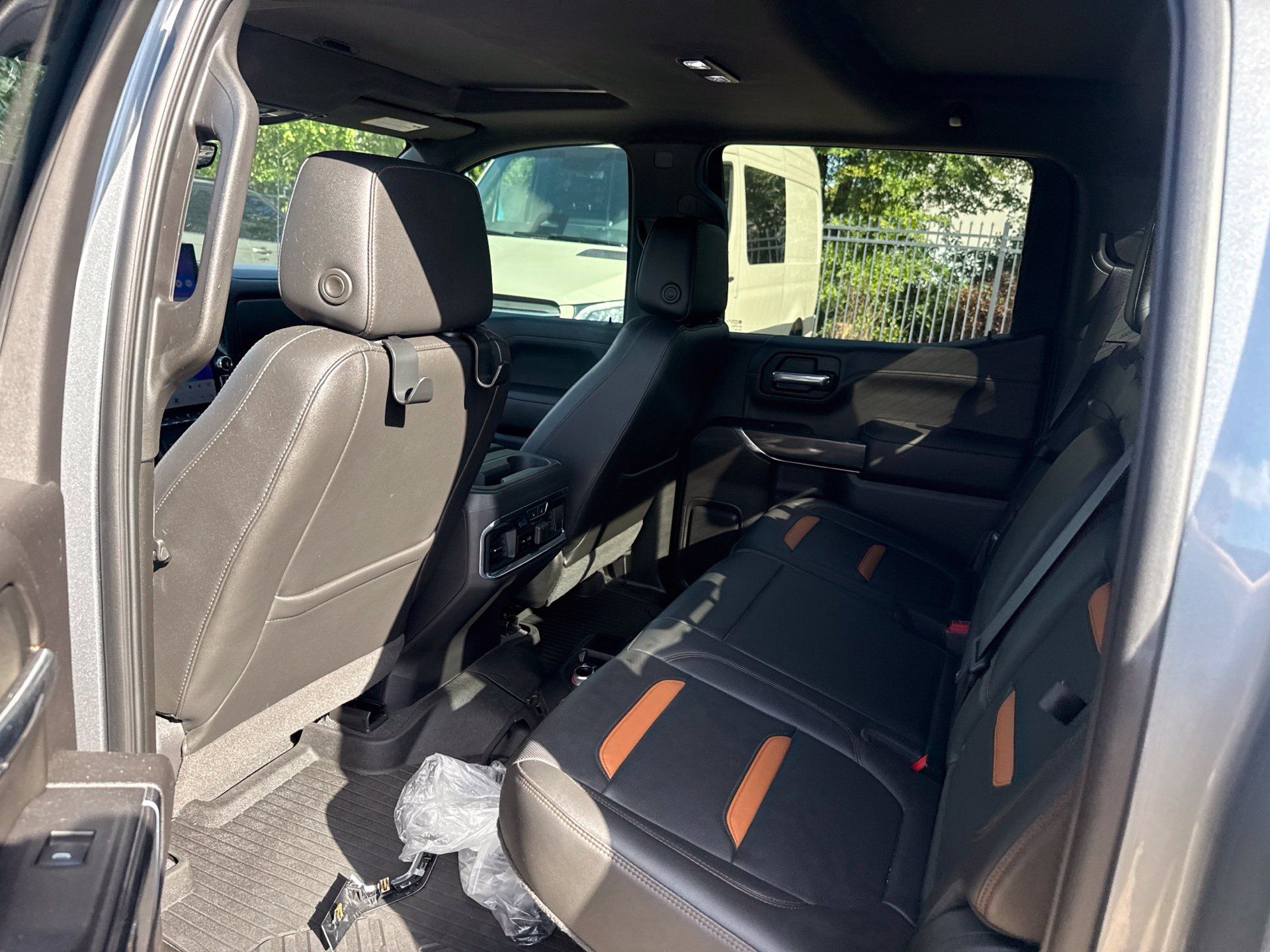 Used 2020 GMC Sierra 1500 AT4 w/ AT4 Premium Package AWD/4WD image 10