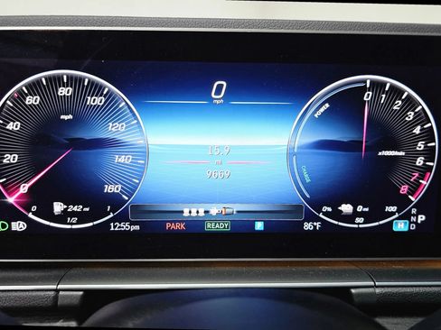 Used 2026 Mercedes-Benz GLE 450e 4MATIC image 16