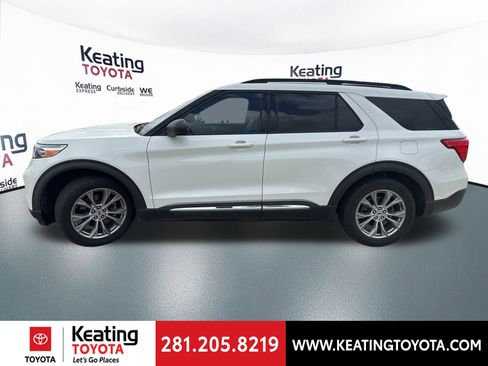 Used 2020 Ford Explorer XLT w/ Equipment Group 202A image 4